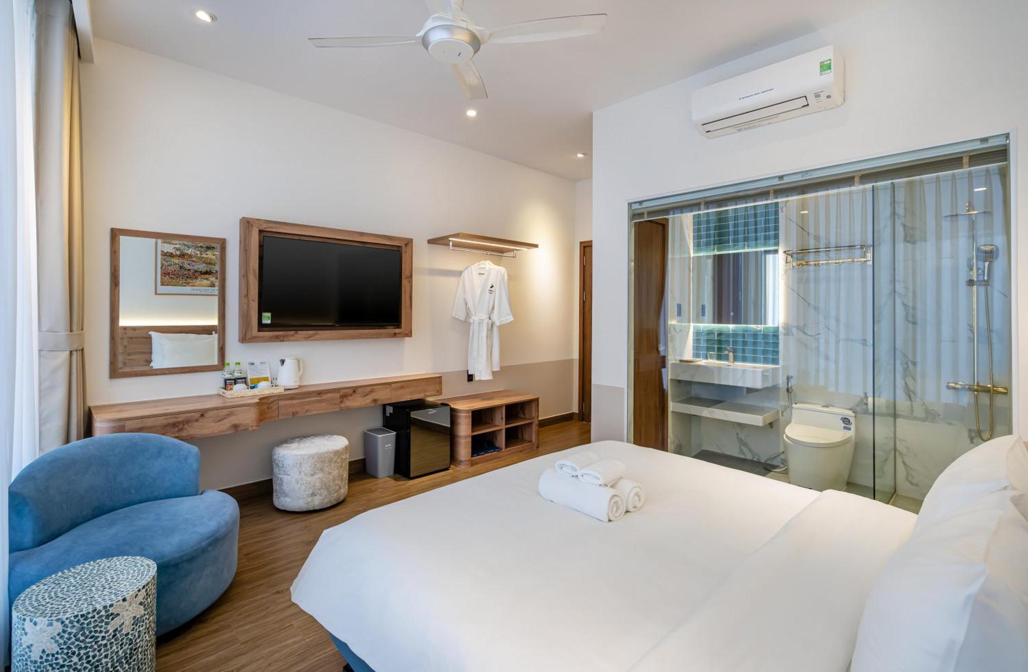 Aquatel Vung Tau Hotel Exterior photo